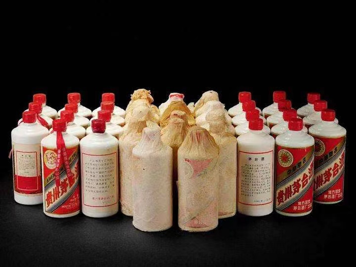 琼海老酒回收上门哪里回收(附近上门回收茅台酒）?