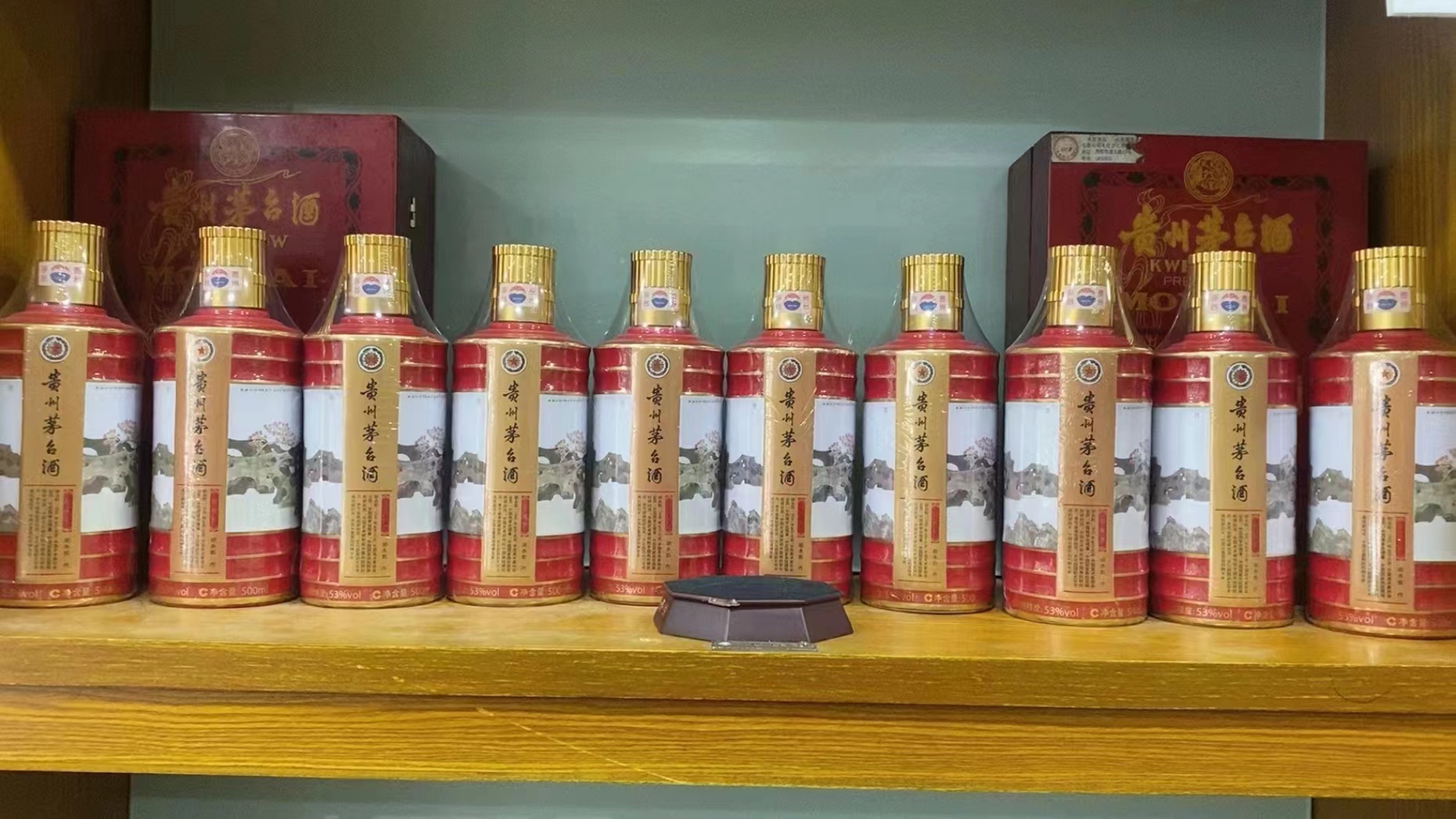 琼海回收50年茅台礼盒多少钱（最新更新行情）?